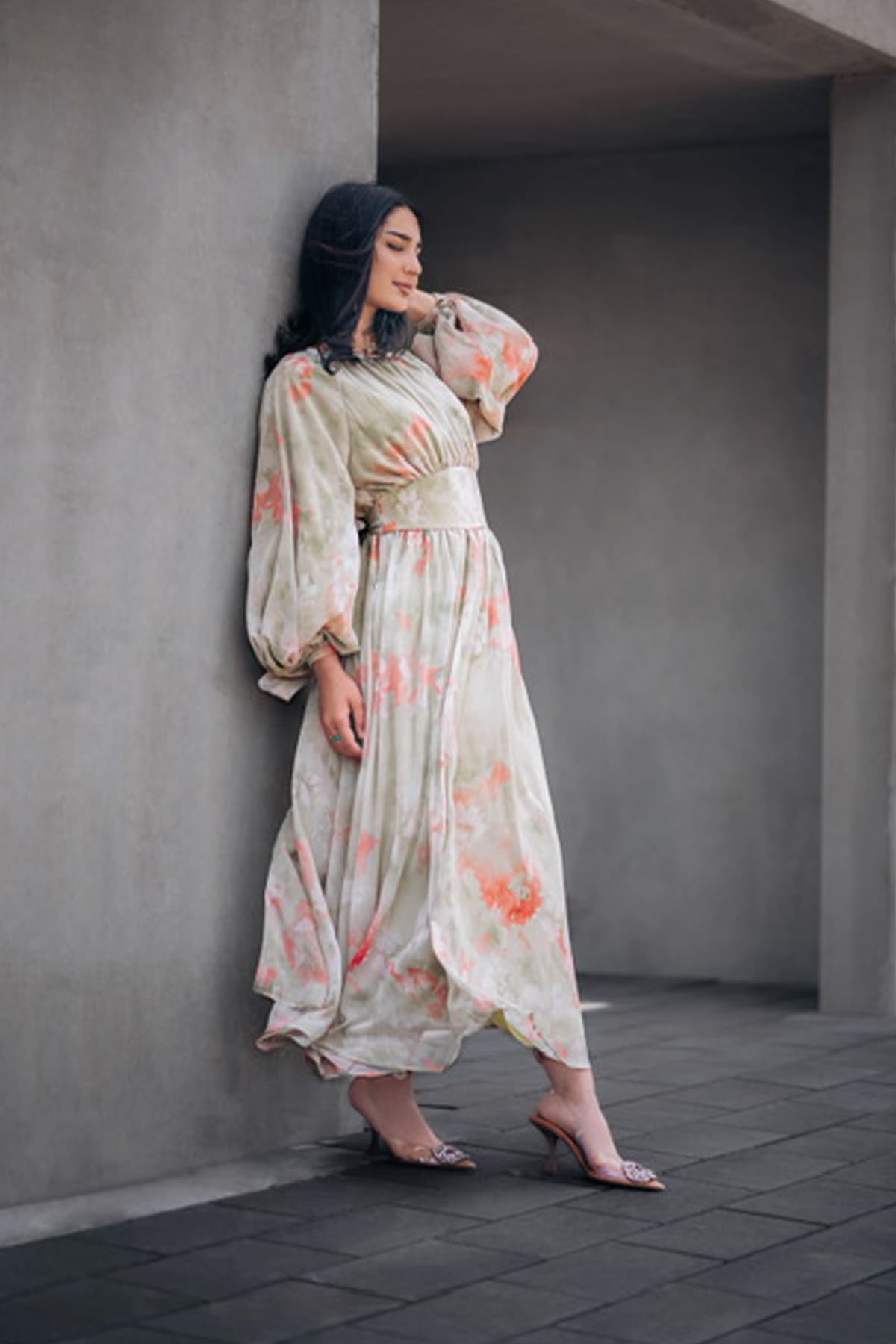 Chiffonkleid in grün mit Unterkleid